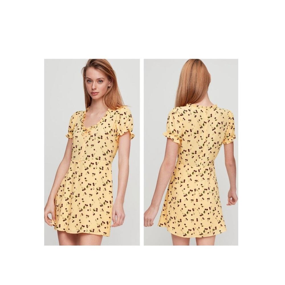 Aritzia Sunday Best Yellow Cherry Print Mini Dress Women's Size 2- NWT - Picture 2 of 6